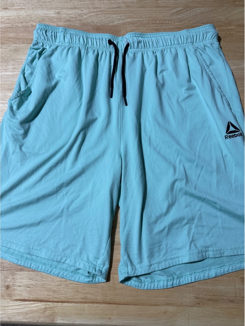 Reebok Men’s XL Turquoise Athletic Shorts Drawstring Waist Pockets